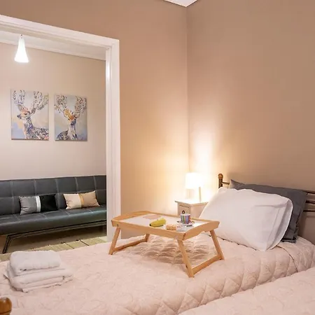 Anthia Seaview Apartament *