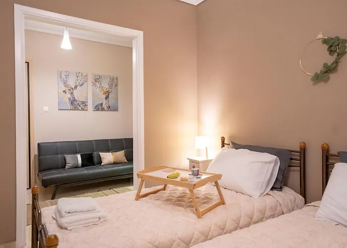 Anthia Seaview Apartament *